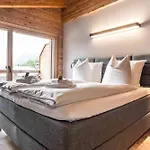 Neuenhaus 4.5 - Griwa Rent Ag Appartement *