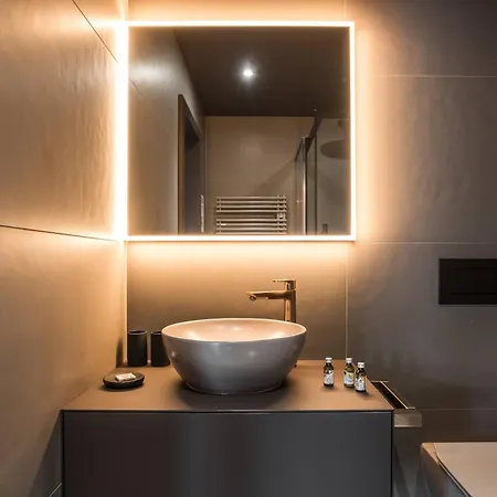 Neuenhaus 4.5 - Griwa Rent Ag Lägenhet *